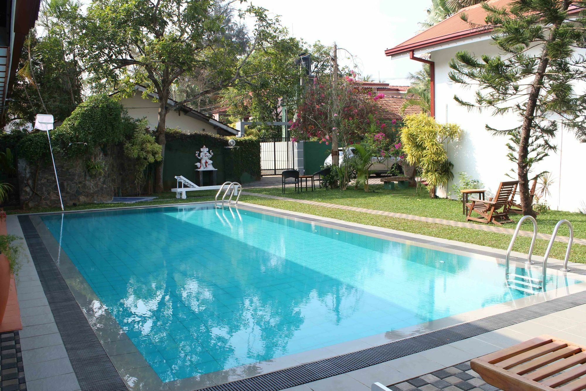 Lioni Holidays Villa Негомбо Екстер'єр фото