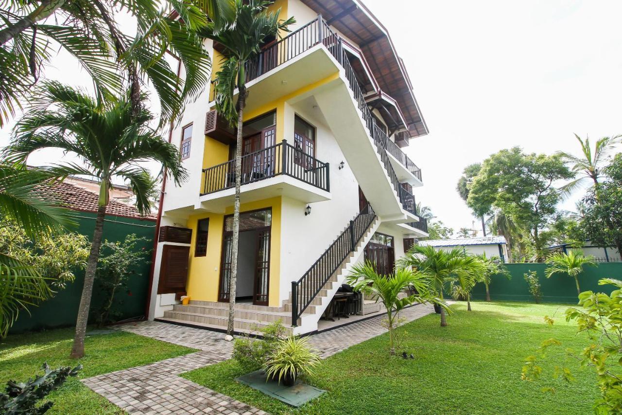 Lioni Holidays Villa Негомбо Екстер'єр фото